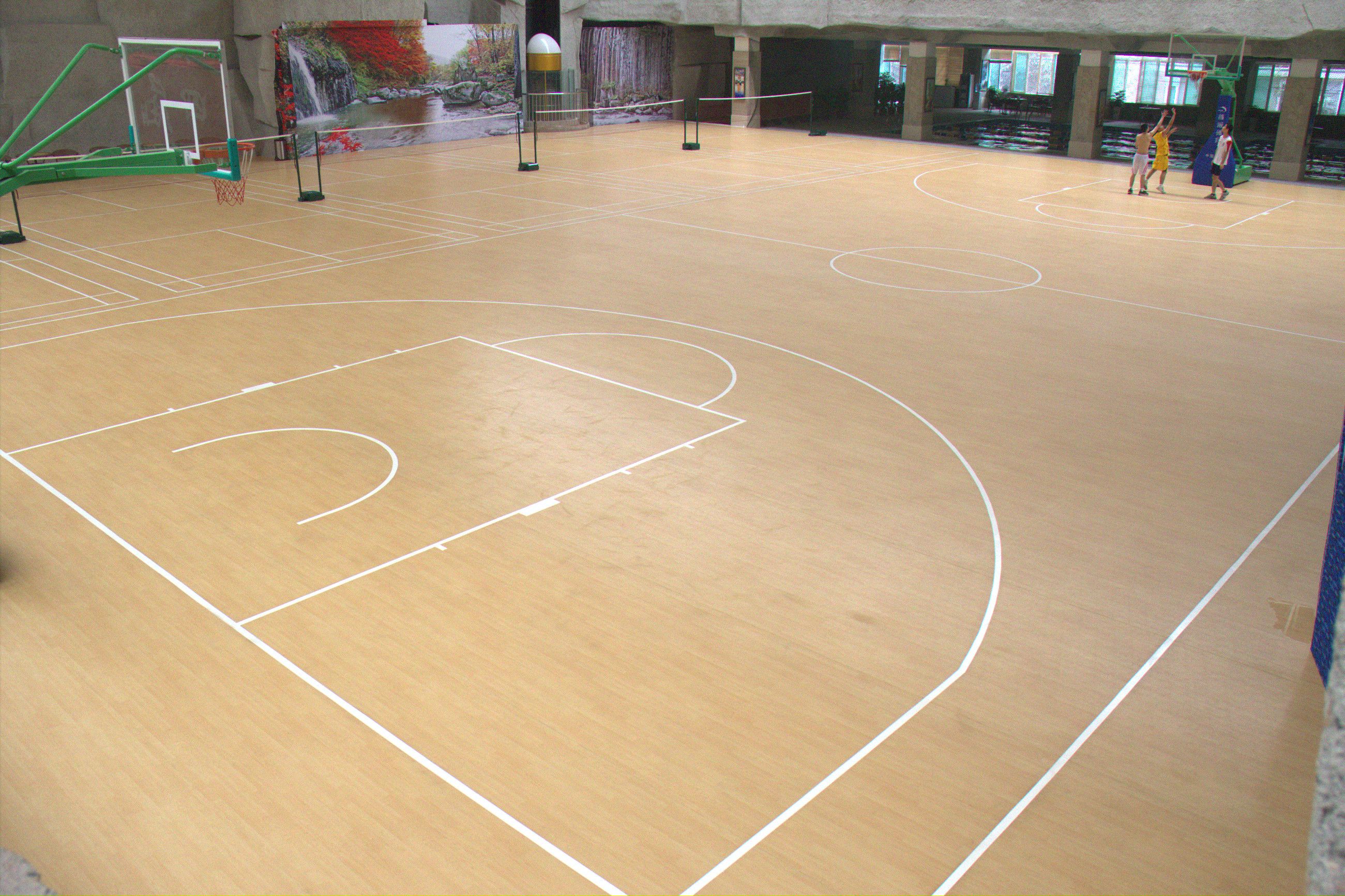 piso de plástico para quadra de basquete