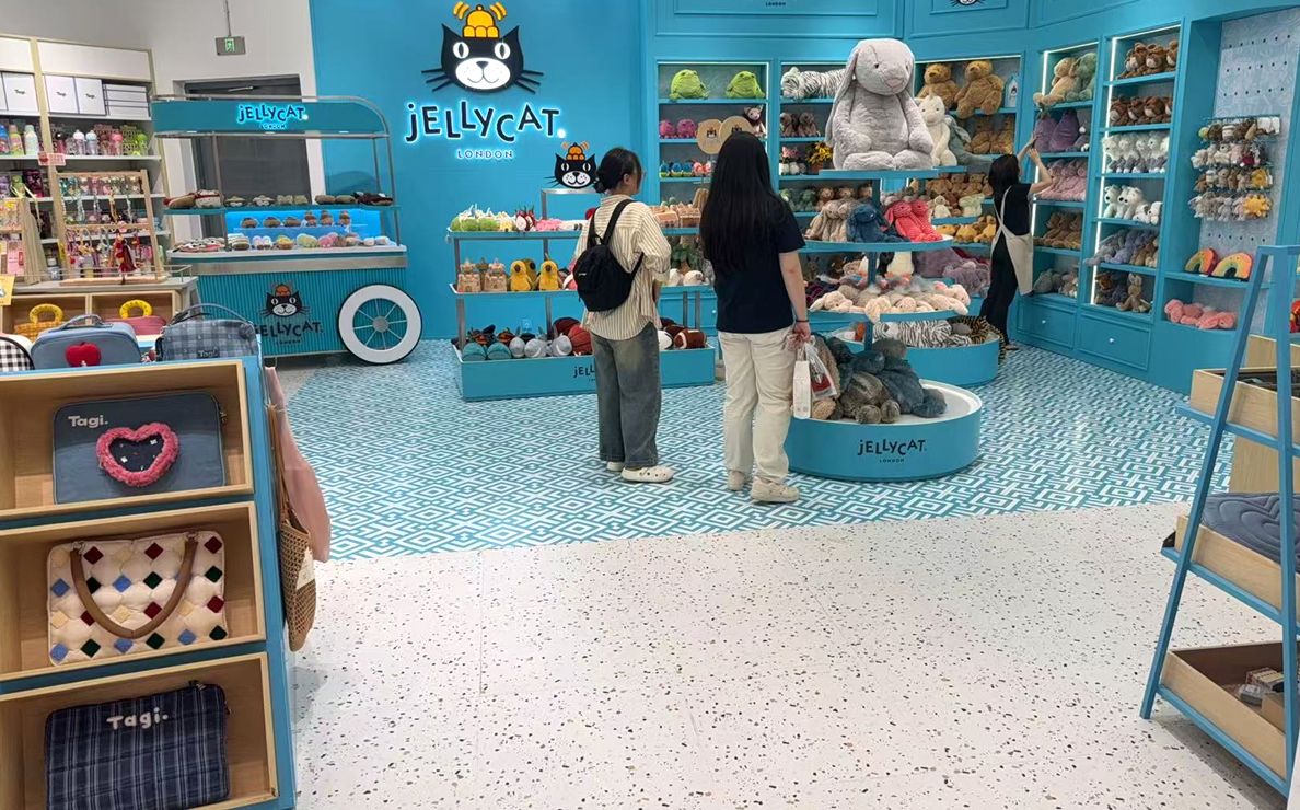 800 metros quadrados de pisos personalizados impressos e pisos LVT Abril de 2025 Loja de Hong Kong